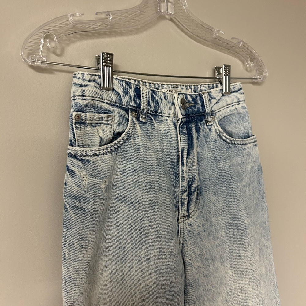 Garage‎ Light Washed Ripped Jeans - Picture 2 of 4